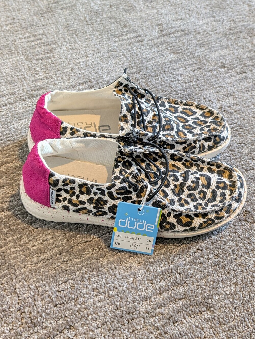 Hey Dude Wendy Youth Cheetah Slip-Ons with Fuchsia Heel - Y4/L5